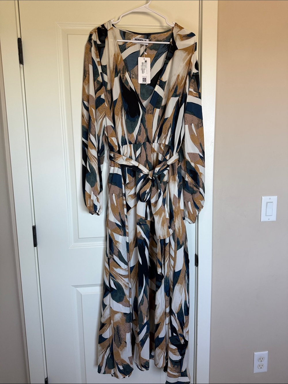 Rebdolls | Multicolor Abstract Leaf Maxi Dress | 2X